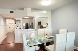 10730 NW 66th St, Doral, FL 33178 - Photo 33