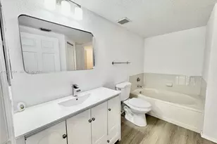2311 Belmont Ln, North Lauderdale, FL 33068 - Photo 13