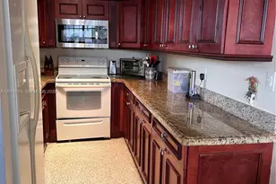 4825 SW 111th Ave, Miami, FL 33165 - Photo 5