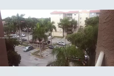 [Address not provided], Miami, FL 33193 - Photo 3