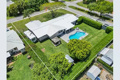 81 NW 18th St, Homestead, FL 33030 - Photo 5