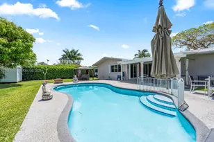 81 NW 18th St, Homestead, FL 33030 - Photo 33
