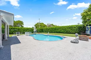 81 NW 18th St, Homestead, FL 33030 - Photo 31