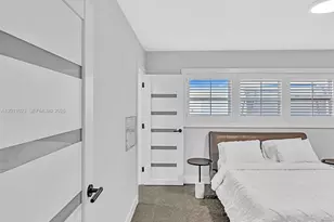 840 S Southlake Dr, Hollywood, FL 33019 - Photo 75
