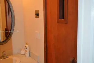 3932 Estepona Ave, Doral, FL 33178 - Photo 23