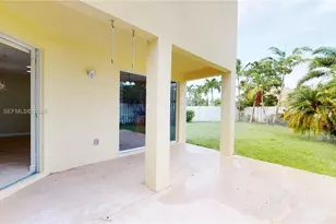 897 Briar Ridge Rd, Weston, FL 33327 - Photo 27