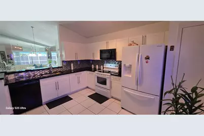 18516 NW 56th Ave, Miami Gardens, FL 33055 - Photo 9