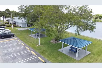 1495 SW 131st Ave, Miami, FL 33184 - Photo 11