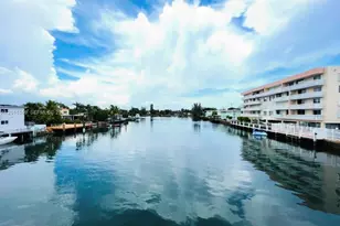 8600 Byron Ave, Miami Beach, FL 33141 - Photo 17