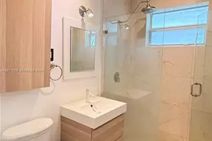 8600 Byron Ave, Miami Beach, FL 33141 - Photo 13