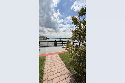 8600 Byron Ave #8600-8, Miami Beach, FL 33141 - Photo 39
