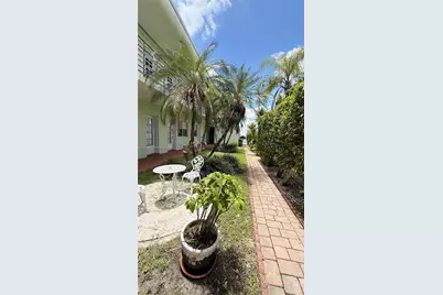 8600 Byron Ave #8600-8, Miami Beach, FL 33141 - Photo 37