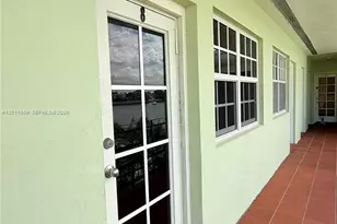 8600 Byron Ave, Miami Beach, FL 33141 - Photo 35