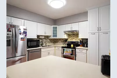 730 N 73rd Ave, Hollywood, FL 33024 - Photo 5