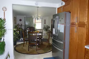 9241 Sunrise Lakes Blvd, Sunrise, FL 33322 - Photo 13