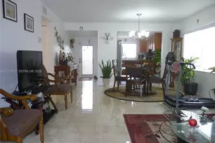 9241 Sunrise Lakes Blvd, Sunrise, FL 33322 - Photo 19