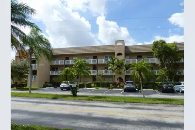 9241 Sunrise Lakes Blvd #201, Sunrise, FL 33322 - Photo 3