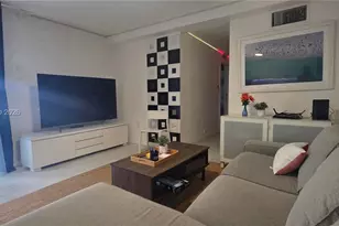 846 Michigan Ave, Miami Beach, FL 33139 - Photo 1