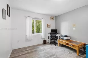 20102 NW 62nd Ave, Miami, FL 33015 - Photo 31