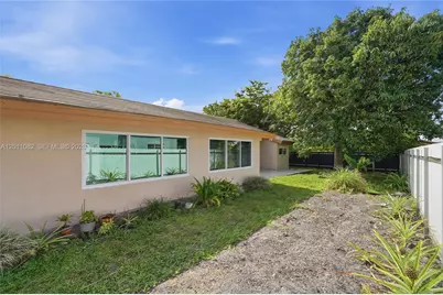 20102 NW 62nd Ave, Hialeah, FL 33015 - Photo 47