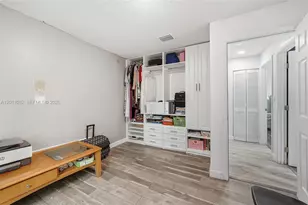 20102 NW 62nd Ave, Hialeah, FL 33015 - Photo 37