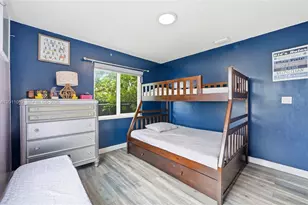 20102 NW 62nd Ave, Miami, FL 33015 - Photo 29