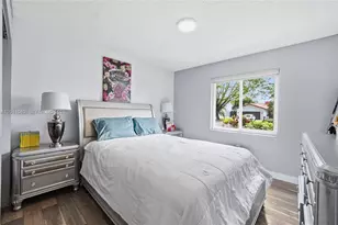 20102 NW 62nd Ave, Miami, FL 33015 - Photo 27