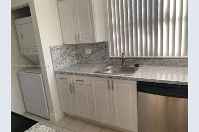 1071 Adams Ave #1071F, Homestead, FL 33034 - Photo 7