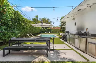 1531 Consolata Ave, Coral Gables, FL 33146 - Photo 9
