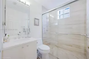 4394 Fox Ridge Dr, Weston, FL 33331 - Photo 13