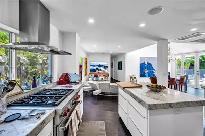 [Address not provided], Miami Beach, FL 33140 - Photo 31