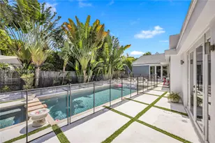 [Address not provided], Miami Beach, FL 33140 - Photo 9