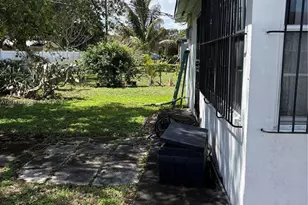 1360 NW 88th St, Miami, FL 33147 - Photo 9