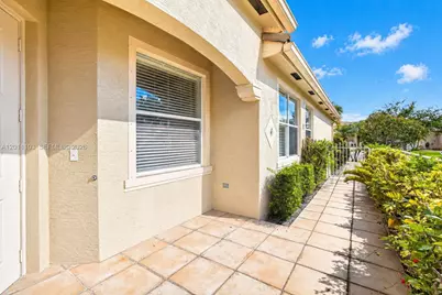 2151 Umbrella Cay, West Palm Beach, FL 33411 - Photo 35
