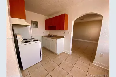 50 NW 79th St #9, Miami, FL 33150 - Photo 3