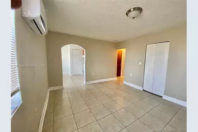 50 NW 79th St #9, Miami, FL 33150 - Photo 5