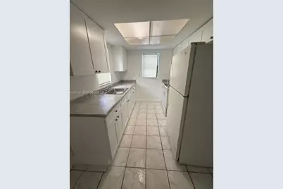 2131 NW 26th Ave, Fort Lauderdale, FL 33172 - Photo 5