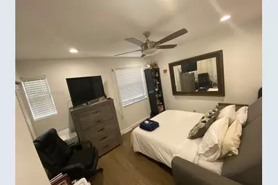 101 NE 8th Ave #3, Fort Lauderdale, FL 33301 - Photo 11