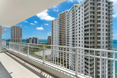 801 Brickell Key Blvd #1503, Miami, FL 33131 - Photo 17