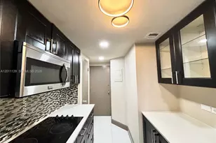 999 Brickell Bay Dr, Miami, FL 33131 - Photo 15