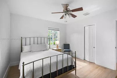 9500 N Miami Ave, Miami Shores, FL 33150 - Photo 19