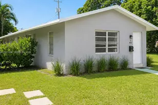 400 SE 14th St, Fort Lauderdale, FL 33316 - Photo 1