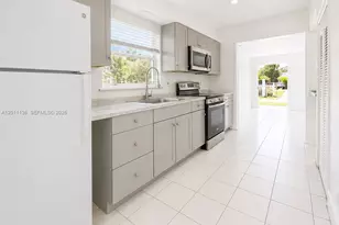 400 SE 14th St, Fort Lauderdale, FL 33316 - Photo 5