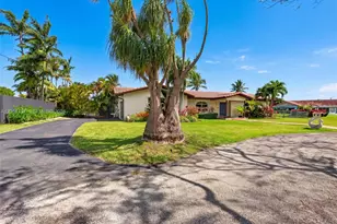 8005 SW 106th St, Miami, FL 33156 - Photo 3