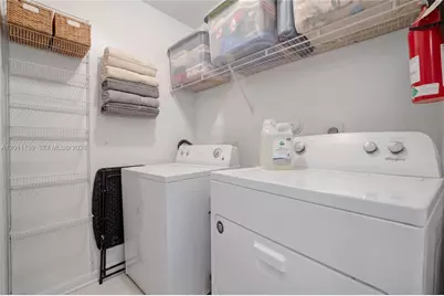 595 Racquet Club Rd #74-19, Weston, FL 33326 - Photo 27