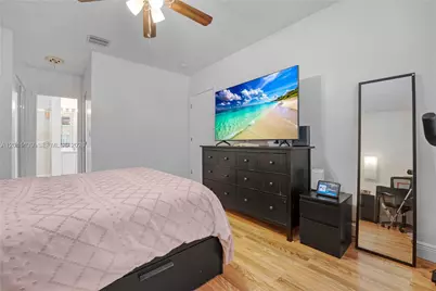 595 Racquet Club Rd #74-19, Weston, FL 33326 - Photo 11