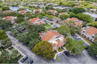 595 Racquet Club Rd #74-19, Weston, FL 33326 - Photo 41