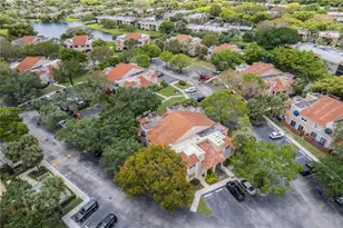 595 Racquet Club Rd, Weston, FL 33326 - Photo 41
