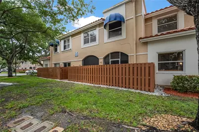 595 Racquet Club Rd #74-19, Weston, FL 33326 - Photo 35