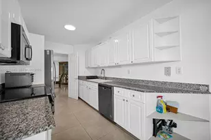16711 Collins Ave, Sunny Isles Beach, FL 33160 - Photo 55